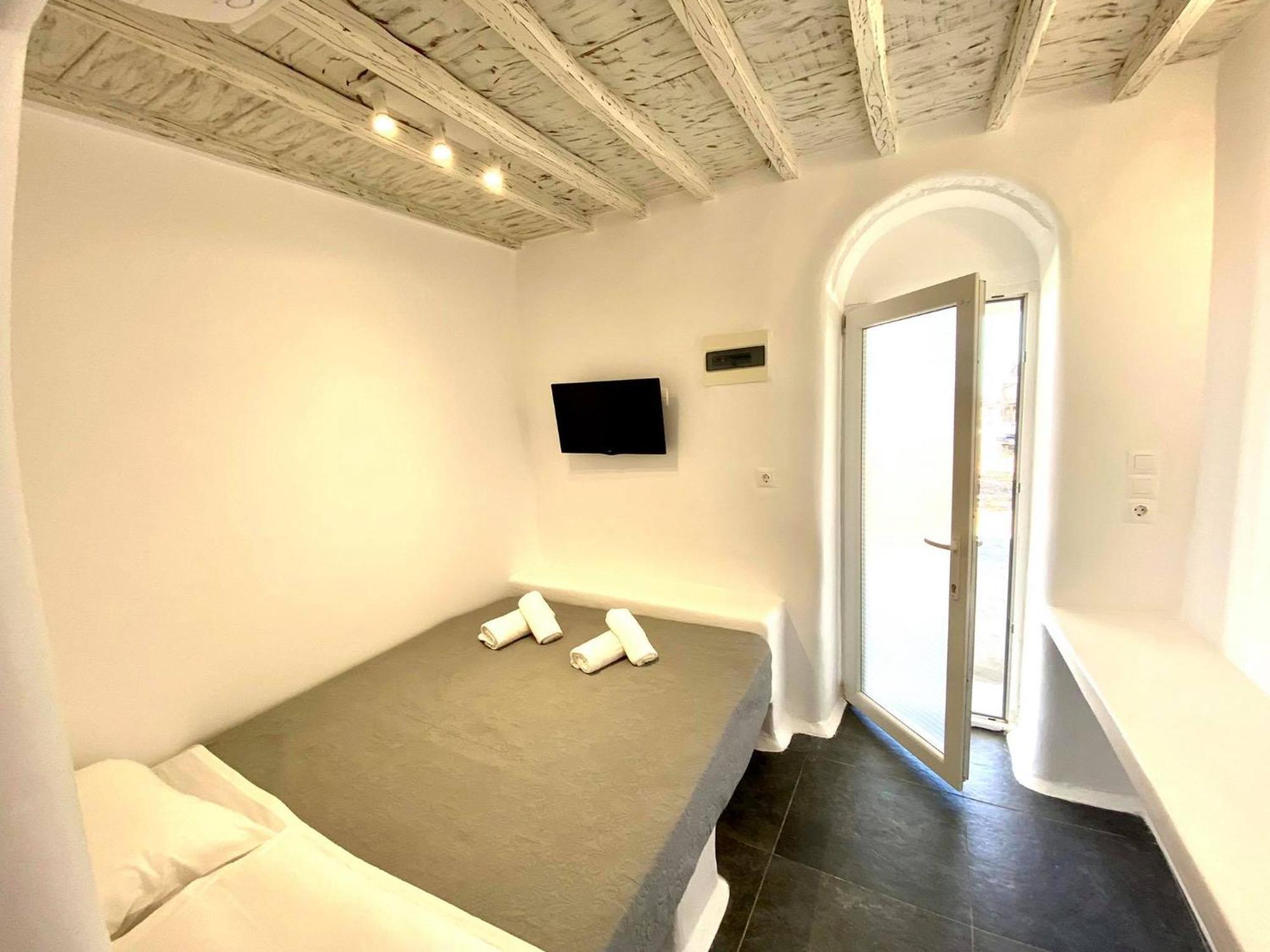 Mykonos Vibes Airport Studios And Apartments Mykonos Town Exterior foto