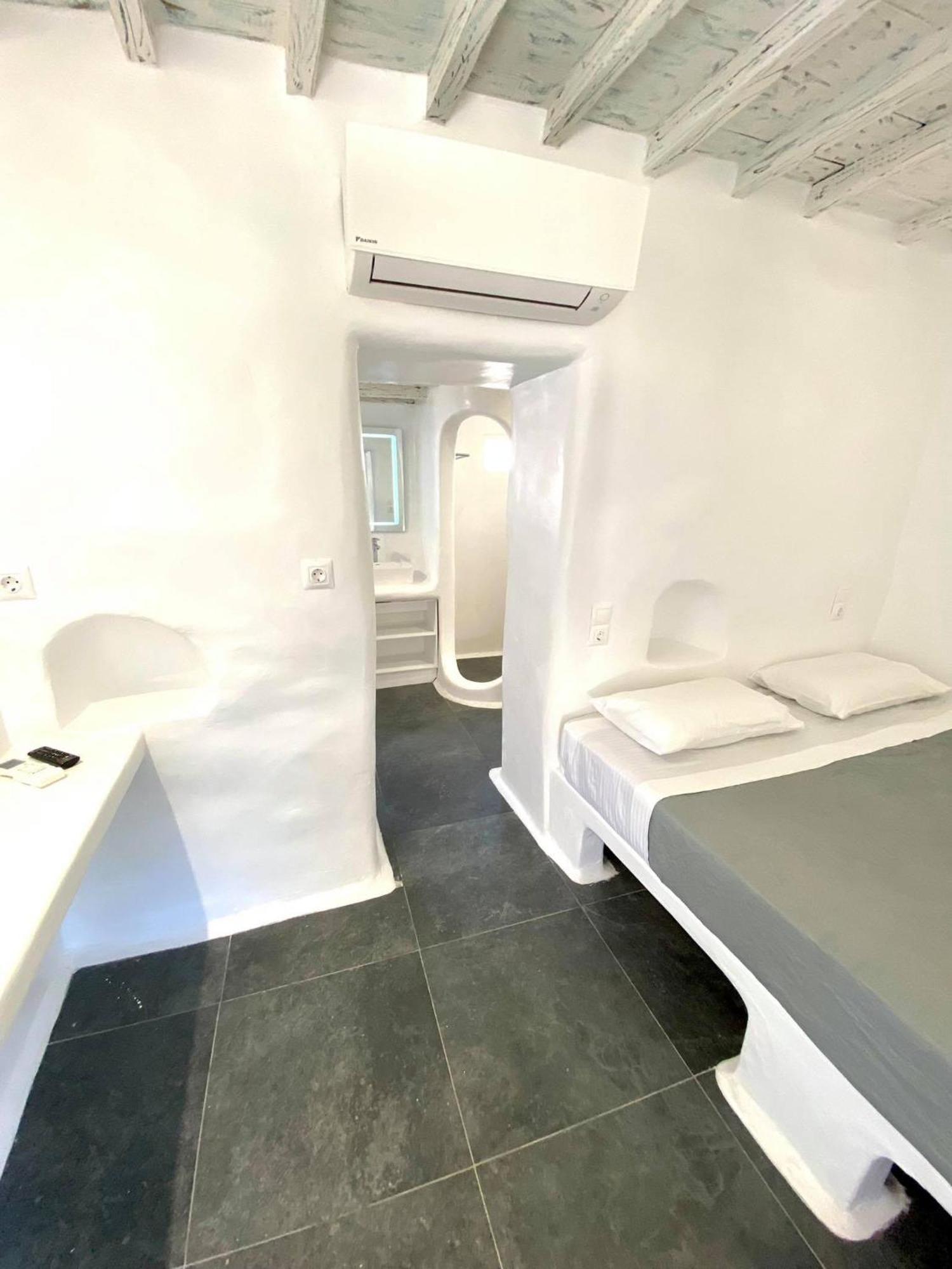 Mykonos Vibes Airport Studios And Apartments Mykonos Town Exterior foto